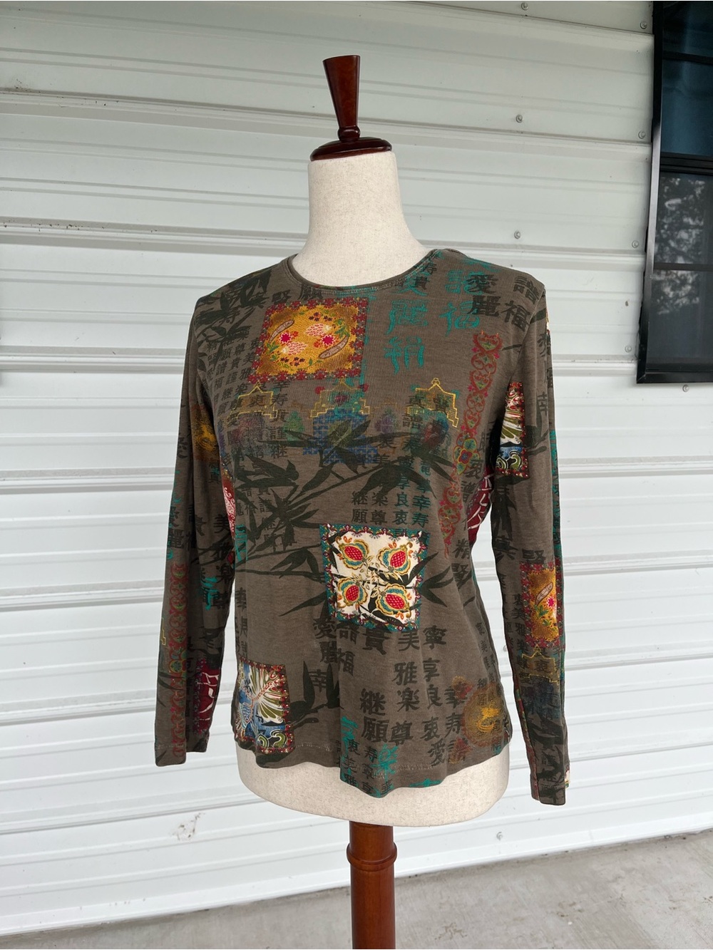Chico's Olive Green Long Sleeve Printed Tee with Multi-Color Accents